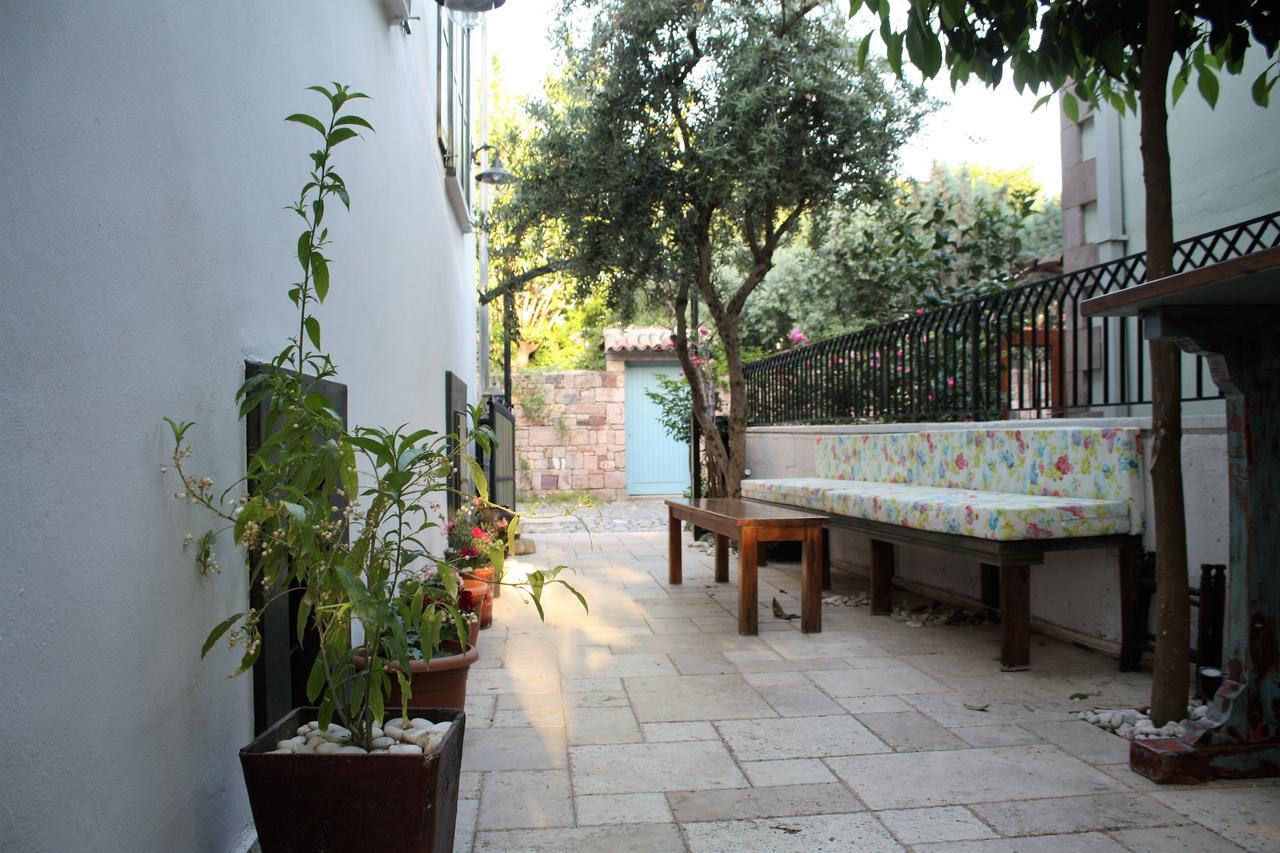 Dalyan Butik Otel Hayat Bahcesi Ayvalik Exterior photo