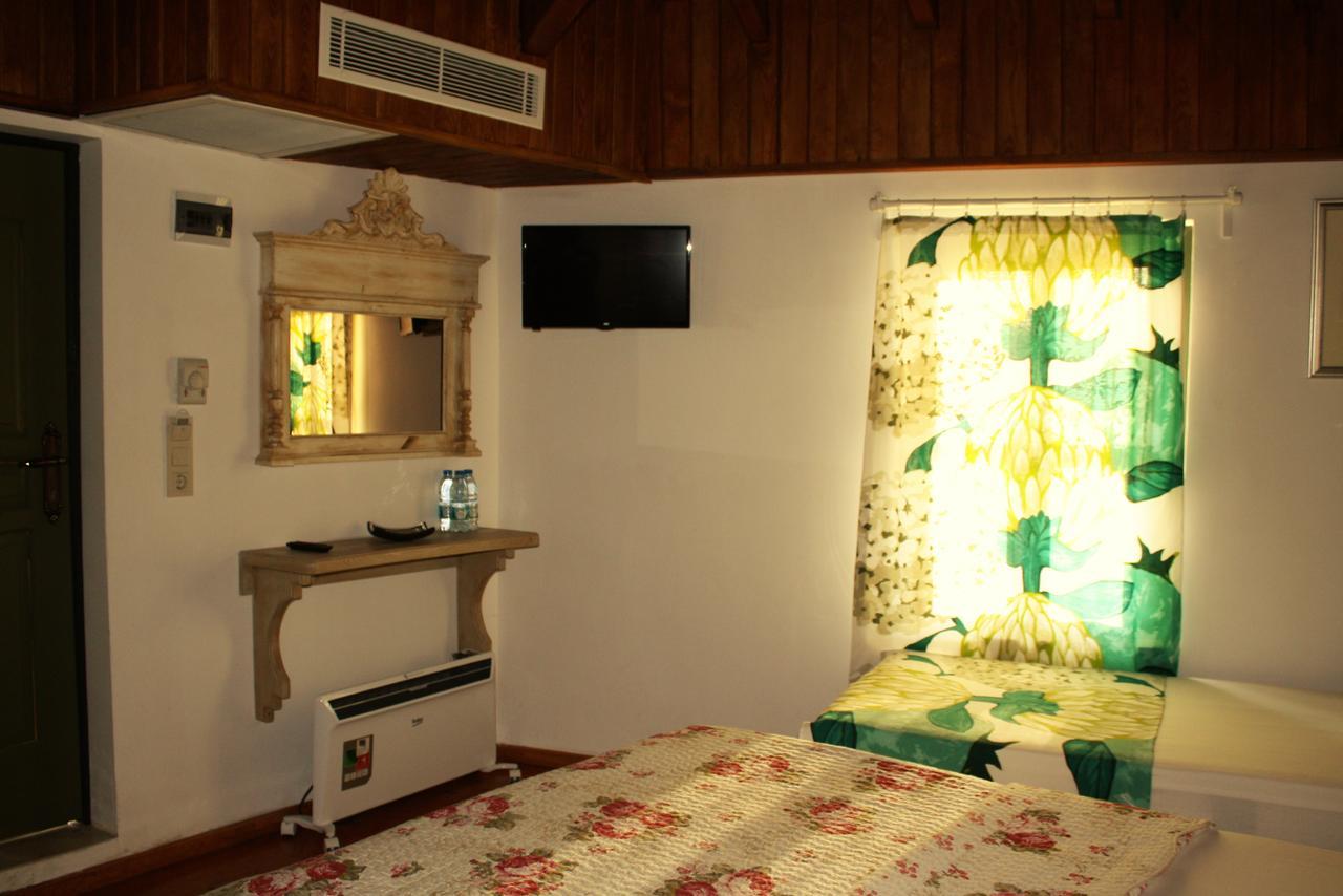Dalyan Butik Otel Hayat Bahcesi Ayvalik Exterior photo